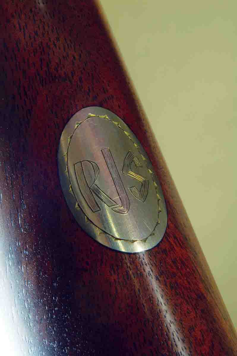 A finished and engraved ellipse on a Browning.